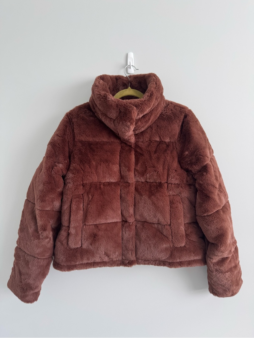 Abercrombie & Fitch Mini Puffer Faux-Fur Winter Fall Jacket Rose/Brown, Size L